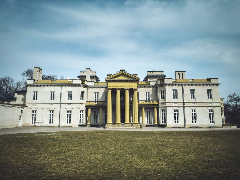 Best Things to Do in Hamilton, Ontario: Waterfalls, Art, Food & Day Trip Ideas